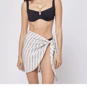 NWT L*Space Salinas Sarong One Size Off White Black Stripe Tie Tassel Detail